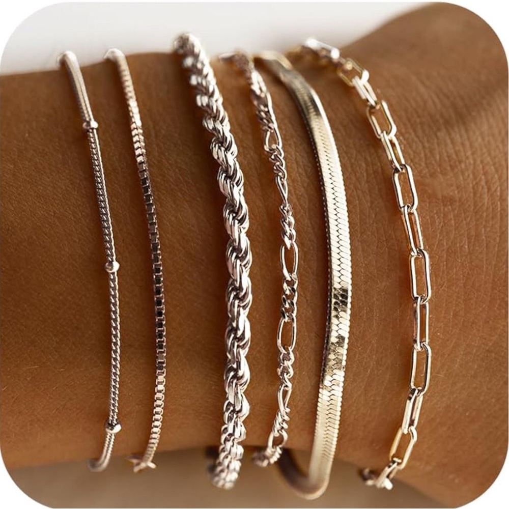 Elegant Silver Bracelet Set